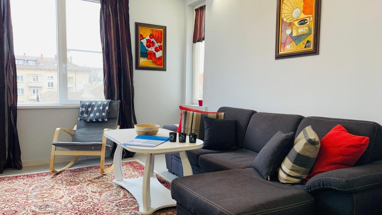 Apartament Cozy Spot By The Lions' Bridge Sofia Zewnętrze zdjęcie