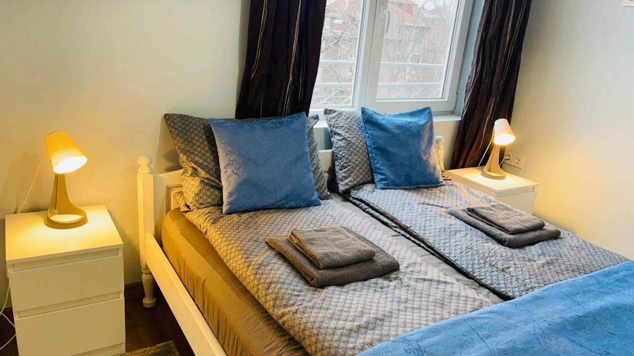 Apartament Cozy Spot By The Lions' Bridge Sofia Zewnętrze zdjęcie