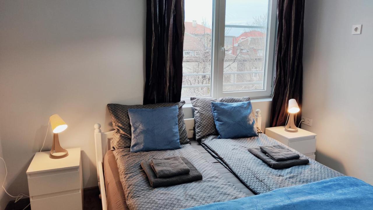 Apartament Cozy Spot By The Lions' Bridge Sofia Zewnętrze zdjęcie
